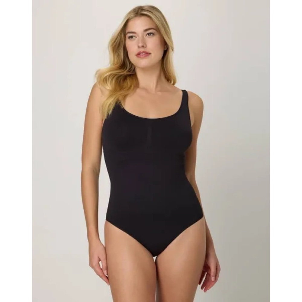Maidenform | Seamless Full-Coverage Bodysuit Shapewear